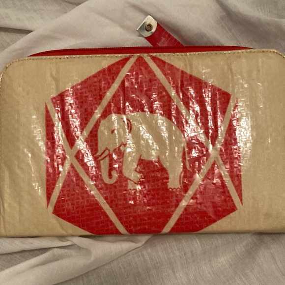 Fair trade clutch - Picture 2 of 13